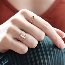 Load image into Gallery viewer, Connection