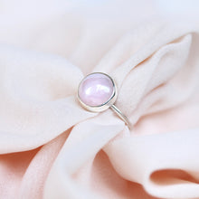 Load image into Gallery viewer, Intuit Cabochon Ring