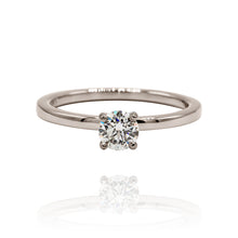 Load image into Gallery viewer, Edith Solitaire Engagement Ring