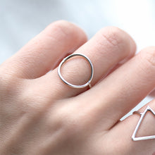 Load image into Gallery viewer, Maru