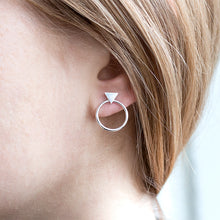 Load image into Gallery viewer, Golden Vega